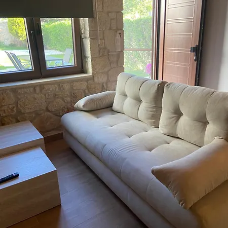 Lägenhet Living In Afytos