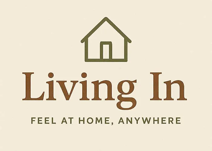 Living In 阿菲托斯